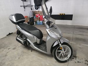 SH 300 2019 ABS HSTC