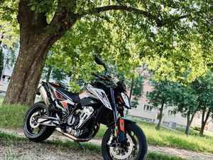 KTM 790 DUKE