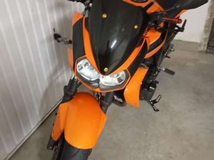 KAWASAKI Z 750 ARANCIONE