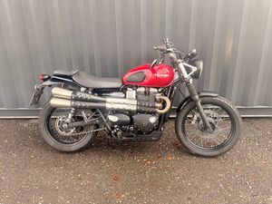 STREET SCRAMBLER 900
