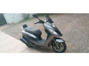 KYMCO YAGER GT 200I