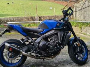 YAMAHA - MT 09