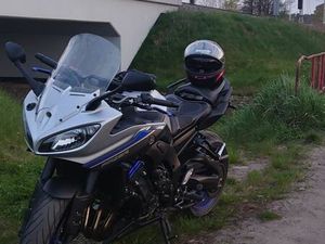 YAMAHA FAZER 800 FZ8 DOBROŃ