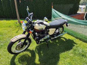 TRIUMPH BONNEVILLE T 100 (2011) TOP STAV, ZIMNÍ VÝPRODEJ-SUPER CENA
