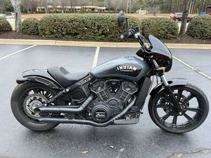 2022 INDIAN MOTORCYCLE® SCOUT® ROGUE ABS STEALTH GRAY