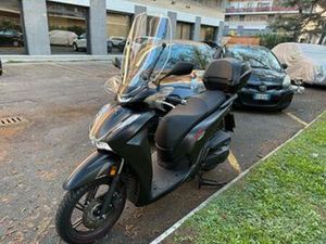 HONDA SH 350 SPORT