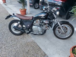 HONDA 750 MAGNA ANNO 1983,TUTTO FUNZIONANTE