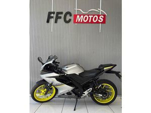 YAMAHA YZF R-1 1000