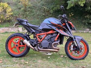 SUPERDUKE 1290 R EVO