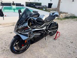 BMW S1000RR