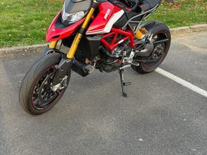 DUCATI HYPERMOTARD 950 SP