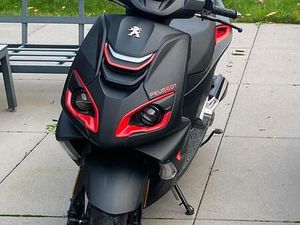 ② PEUGEOT SPEEDFIGHT 4 50 CC