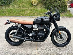 TRIUMPH T120 CUSTOM BAAK