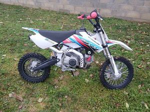 A VENDRE MOTO 125 YCF