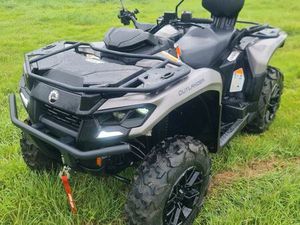 QUAD OUTLANDER MAX XT 700