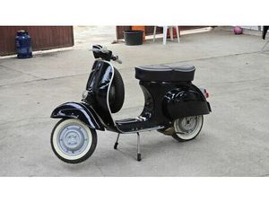 VESPA 50S RESTAURADA SANTO ANTÓNIO DOS OLIVAIS