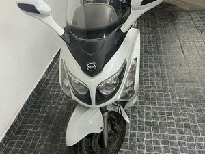 SYM GTS 125 EVO VENDA DO PINHEIRO E SANTO ESTÊVÃO DAS GALÉS