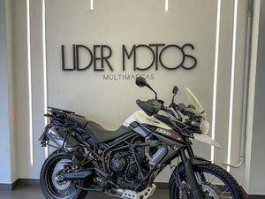 TRIUMPH TIGER 800 XCX