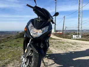 SCOOTER 125 CC 27000KMS SOBRAL DE MONTE AGRAÇO