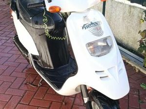 SCOOTER GILERA TYPHOON CASTELO (SESIMBRA)