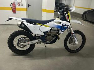 HUSQVARNA 350FE MATRICULADA BENAVENTE