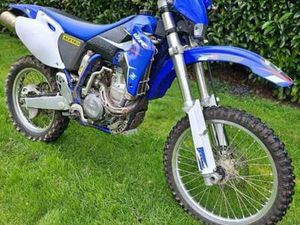 YAMAHA WR426F MET KENTEKEN