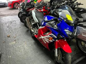 HONDA CBR600