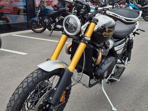TRIUMPH SCRAMBLER 1200 XE ICON EDITION