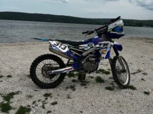 YAMAHA YZF 450