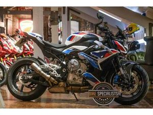 BMW M 1000 R *RACE FIT END CAN - CARBON - FINANCE AVAILABLE*
