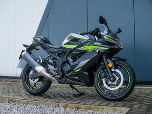 KAWASAKI SPORT NINJA 125 125 CC