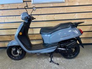 SYM BROMSCOOTER FIDDLE II (BJ 2021) — SCOOTERS | SYM — MARKTPLAATS