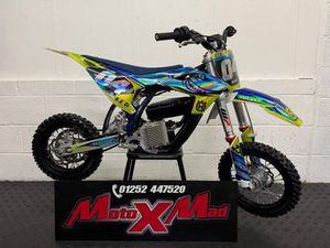 2022 HUSQVARNA E5 KIDS ELECTRIC FANTASTIC CONDITION BIKE