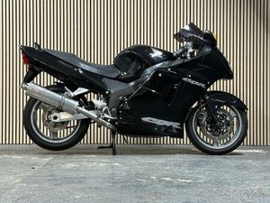 HONDA CBR1100XX SUPER BLACKBIRD SPORTS TOURER PETROL MANUAL (166 PS) 1137 CC