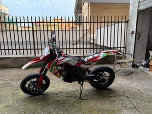 APRILIA SXV 550 V2