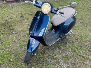 VESPA PRIMAVERA MIDNIGHT BLAU BJ 2017 MIT 7365KM