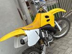 SUZUKI RM 125