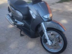 APRILIA SCARABEO 500