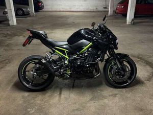 KAWASAKI Z 900