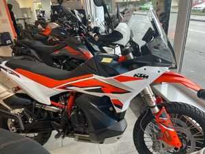 MOTO NEUVE: KTM 890 ADVENTURE R