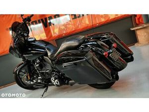 HARLEY-DAVIDSON TOURING STREET GLIDE
