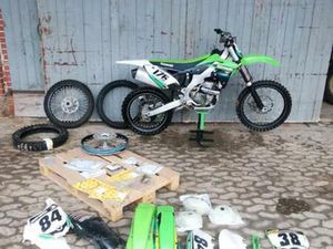 KAWASAKI KX250F