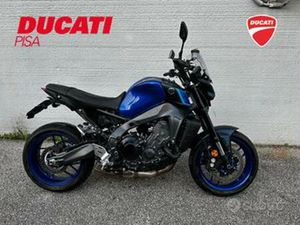 YAMAHA MT-09