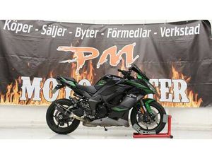 KAWASAKI Z1000SX NINJA