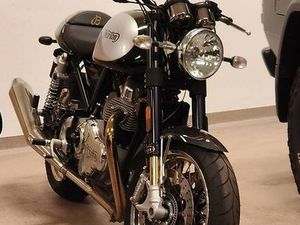 NORTON COMMANDO LIMITED 7 OF 77