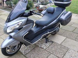 SUZUKI BURGMAN AN 400 | TOP GEPFLEGT + VIEL ZUBEHÖR