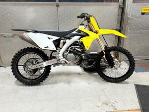 SUZUKI RM-Z 250