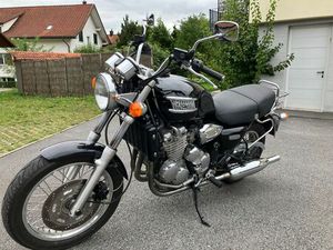 TRIUMPH THUNDERBIRD 900