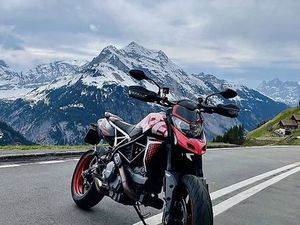 DUCATI HYPERMOTARD 950 RVE 2022