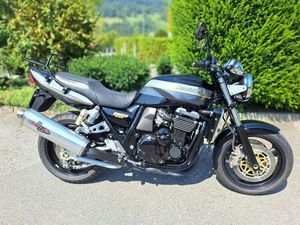 KAWASAKI ZRX 1100 – SEHR GEPFLEGT, SOFORT FAHRBEREIT!